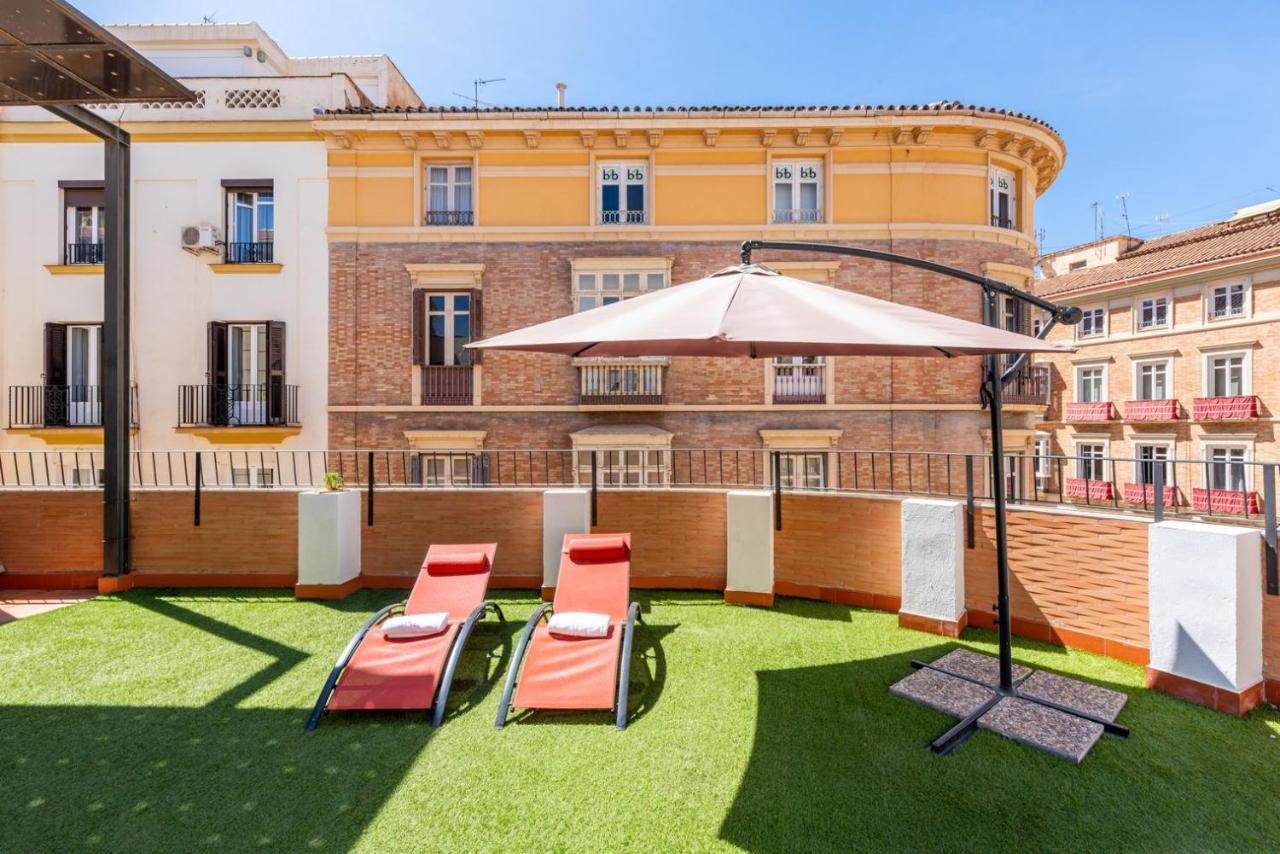Gran Terraza Con Vistas A Calle Larios มาลากา ภายนอก รูปภาพ