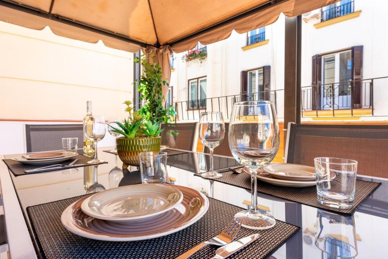 Gran Terraza Con Vistas A Calle Larios มาลากา ภายนอก รูปภาพ